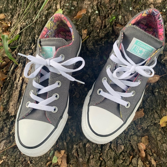 CONVERSE ALL STAR GREY W/FLORAL INSOLE SIZE 6 - Picture 7 of 10